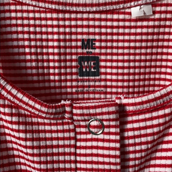 Red and white striped tight tank top - Picture 3 of 3